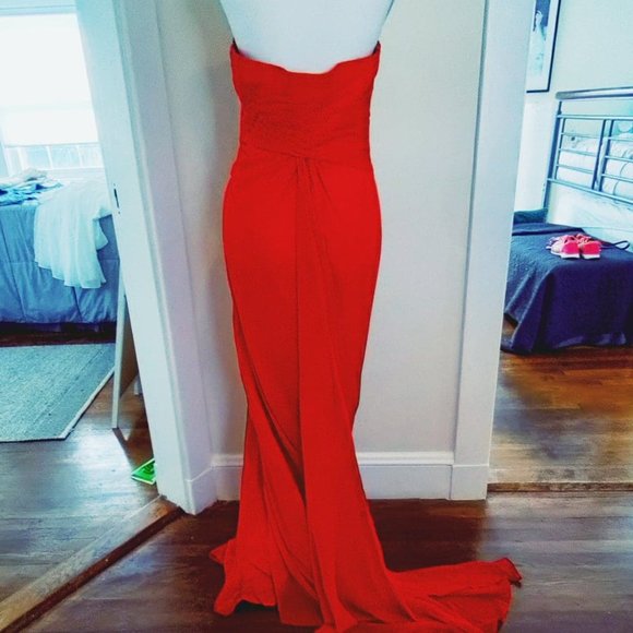 Stunning Cherry RED chiffon strapless evening Gown size 10. Beautiful Dress 👗. - Picture 6 of 17